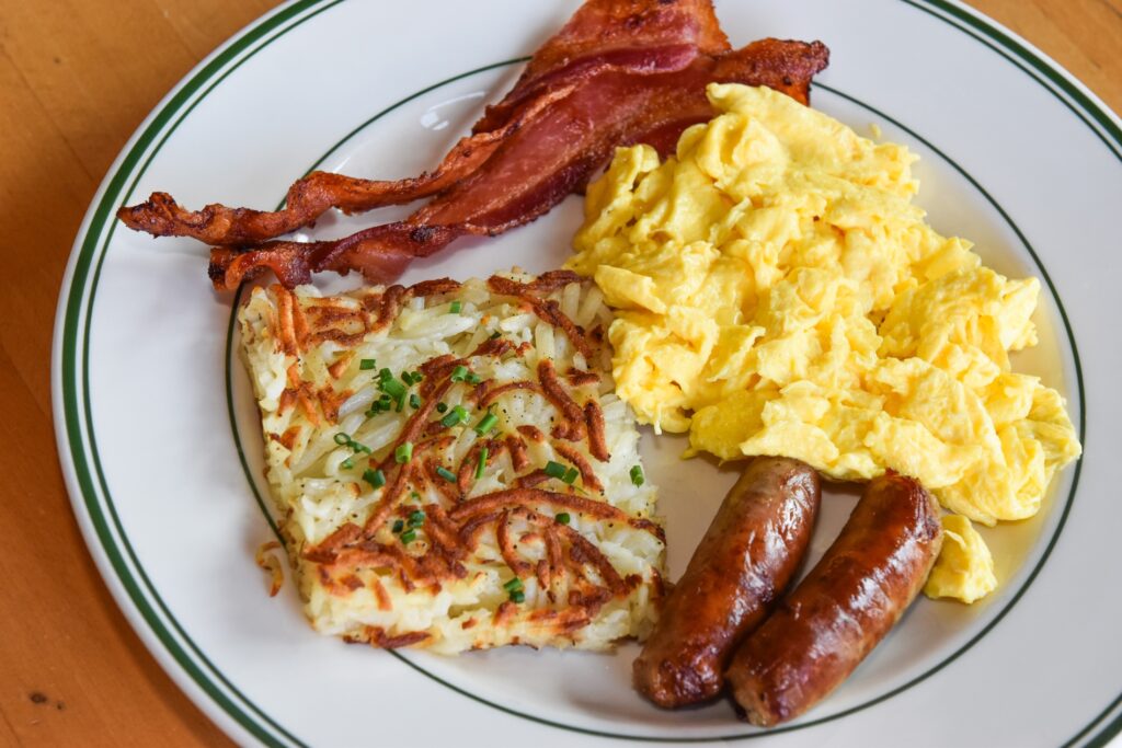 dolores long beach brunch