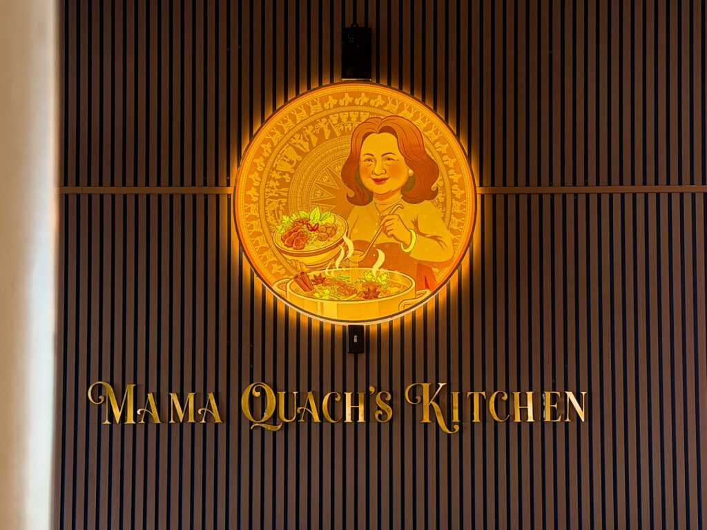 mama quach's kitchen long beach pho