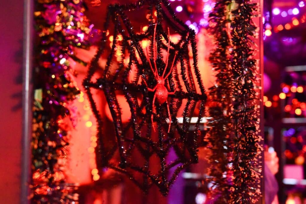 ordinarie haunting halloween popup long beach