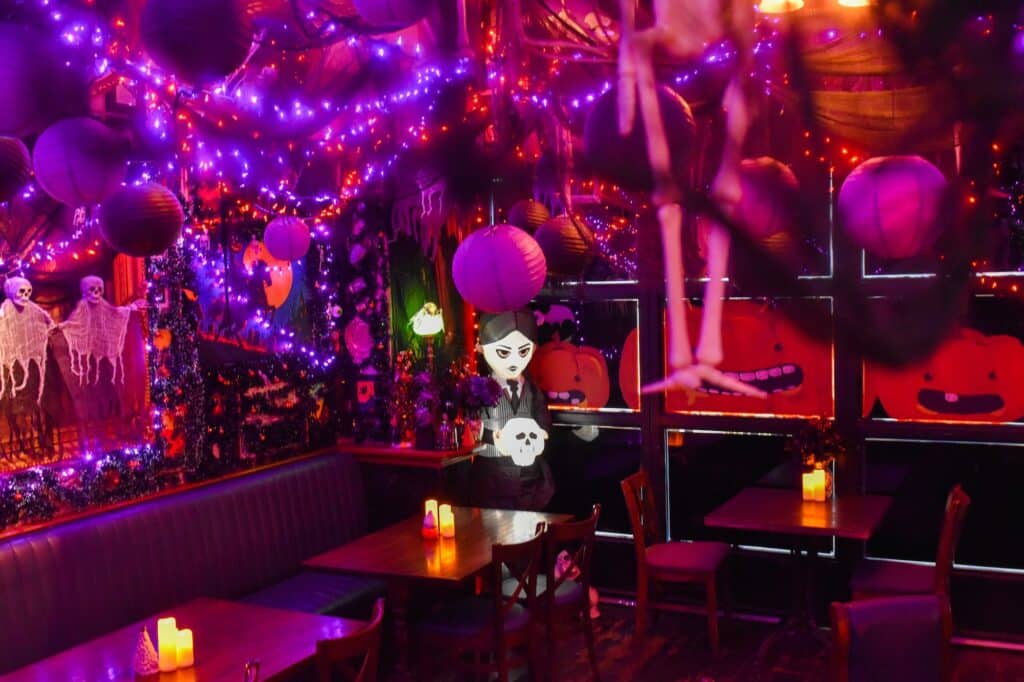 ordinarie haunting halloween popup long beach