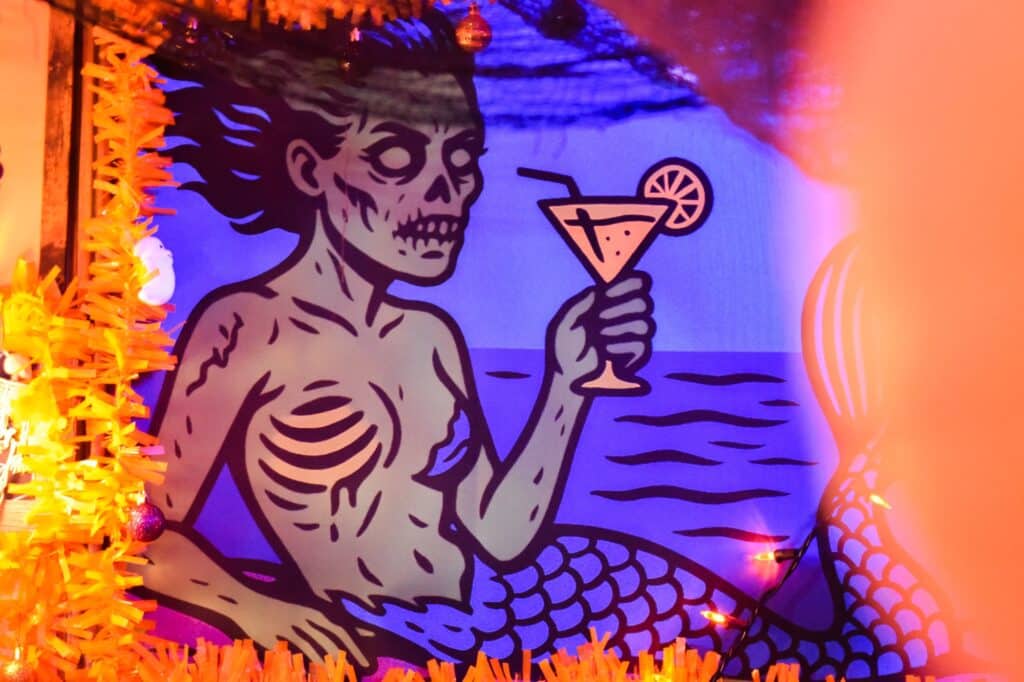 ordinarie haunting halloween popup long beach